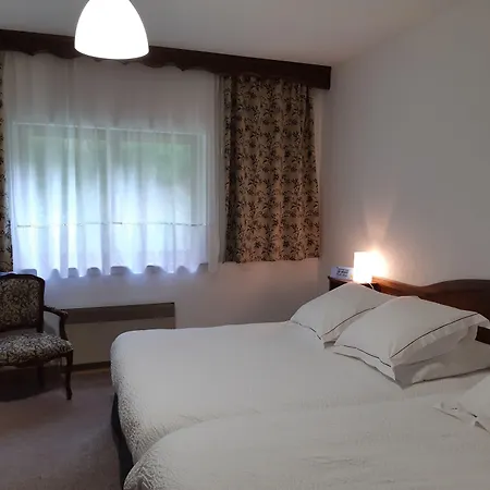 D'hotes - Sauna & Bien-etre Logis Domaine Langmatt 4*