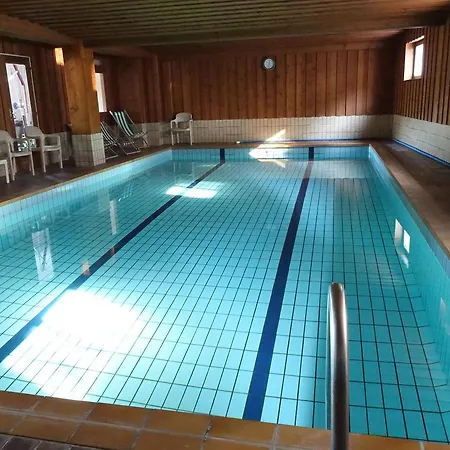 D'hotes - Sauna & Bien-etre Logis Domaine Langmatt ホテル ムルバッハ